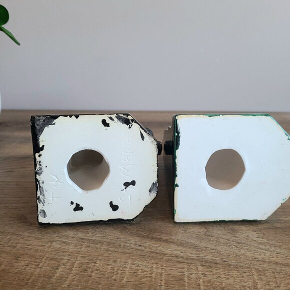 Black and green ceramic horses bookends. - Picture 8 of 11